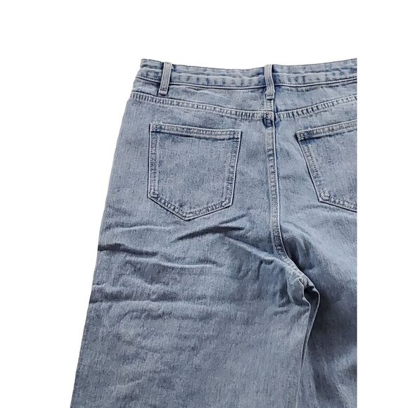 Shein Large 8/10 Crescent Shaped Distressing Light Wash Jeans Blue - Picture 4 of 9